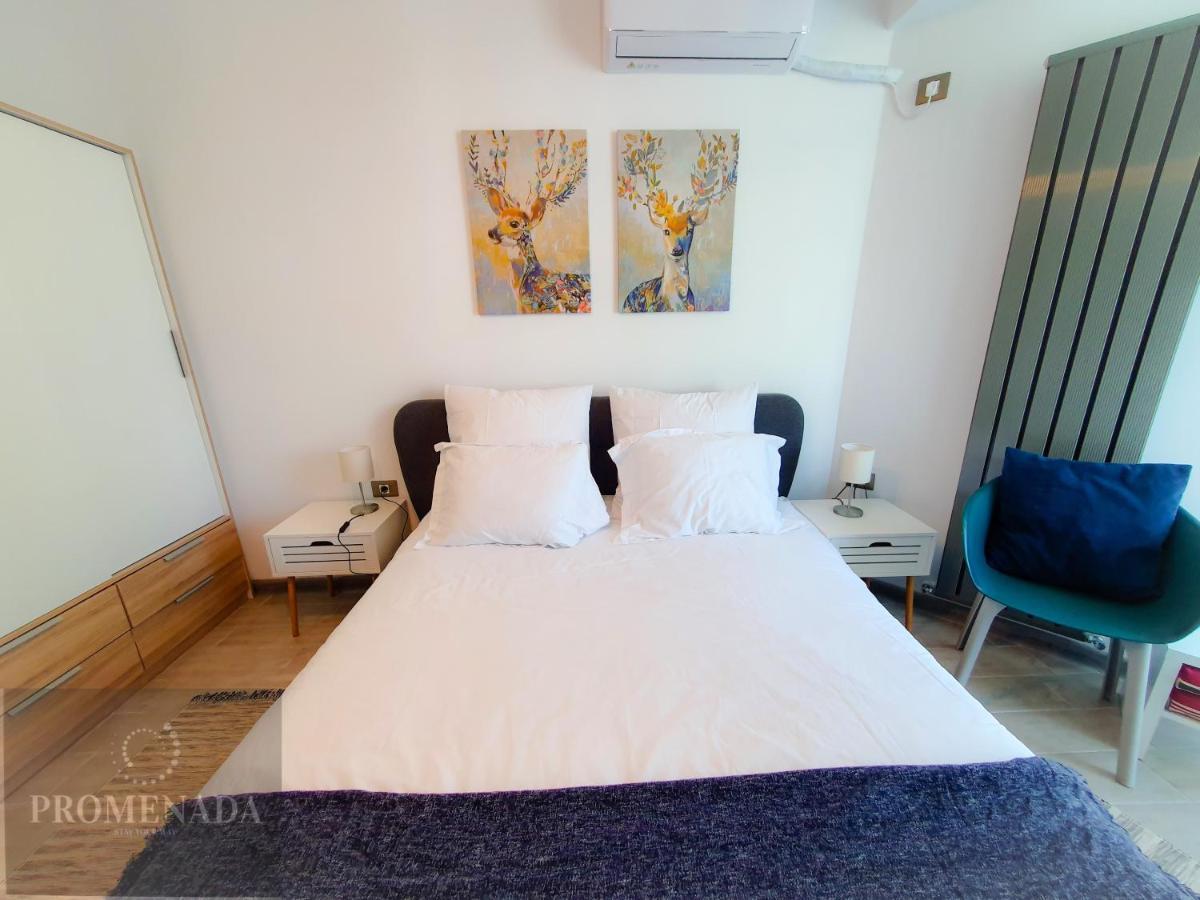 Melisea Aparthotel Pool & Spa Mamaia Nord 那沃达利 外观 照片