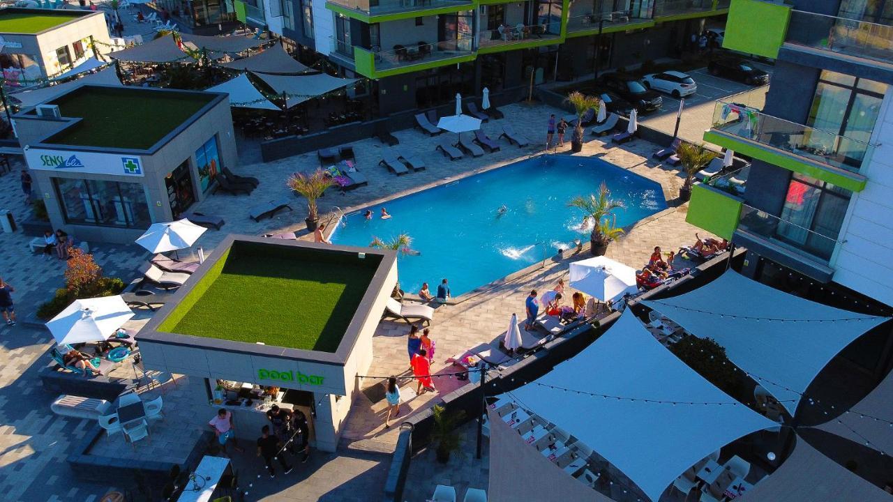Melisea Aparthotel Pool & Spa Mamaia Nord 那沃达利 外观 照片