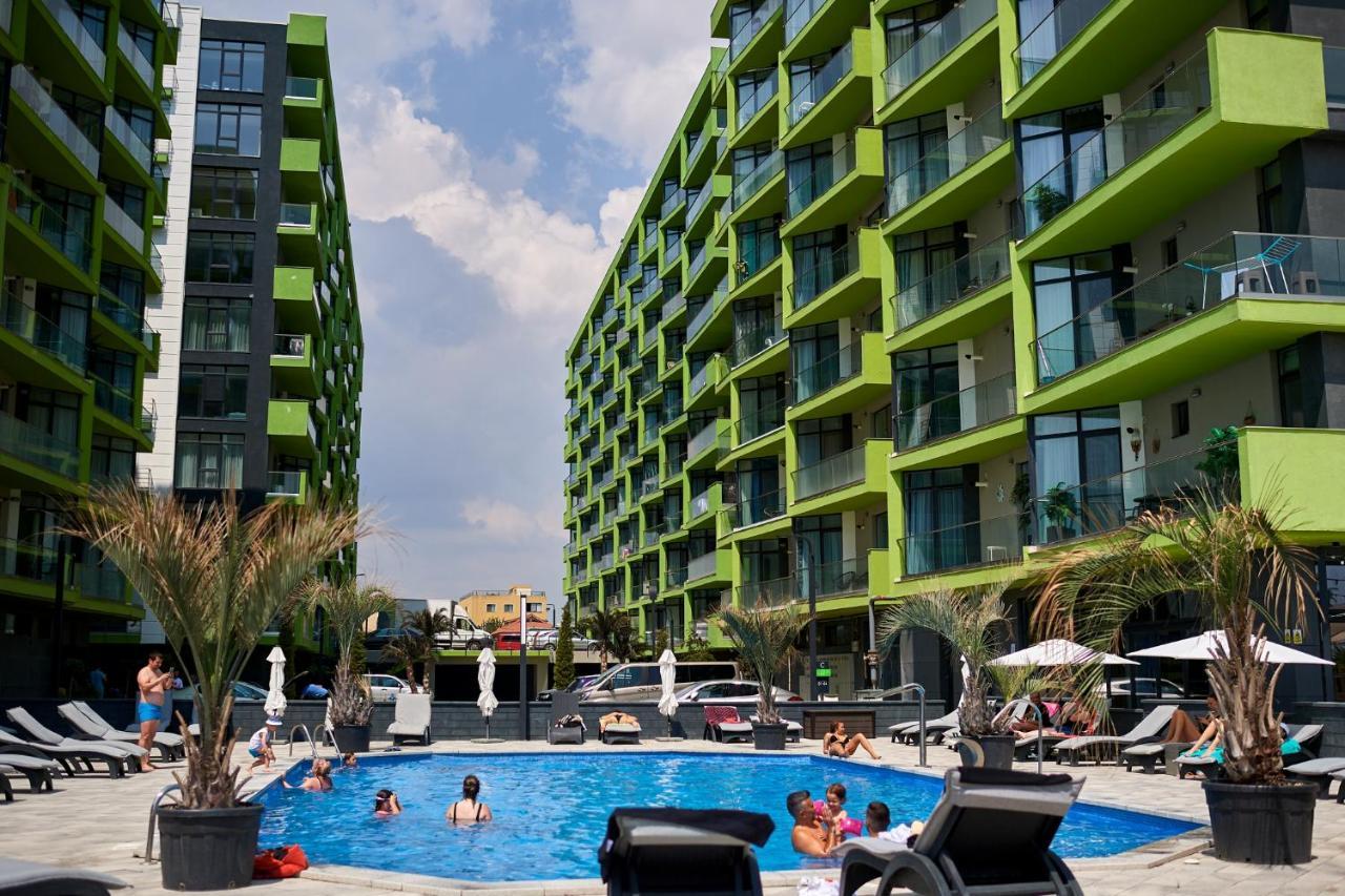 Melisea Aparthotel Pool & Spa Mamaia Nord 那沃达利 外观 照片