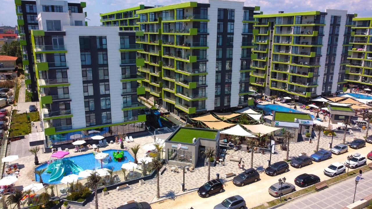Melisea Aparthotel Pool & Spa Mamaia Nord 那沃达利 外观 照片